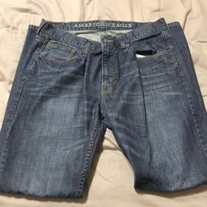 American eagle blue jeans